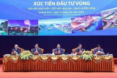 Thủ tướng Chính phủ chủ trì Hội nghị về phát triển vùng Đồng bằng sông Hồng