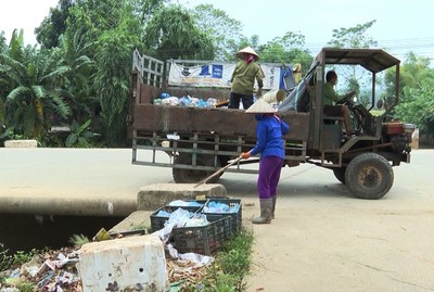 Lào Cai: Công tác thu gom, xử lý rác thải khu vực thị tứ gặp nhiều khó khăn