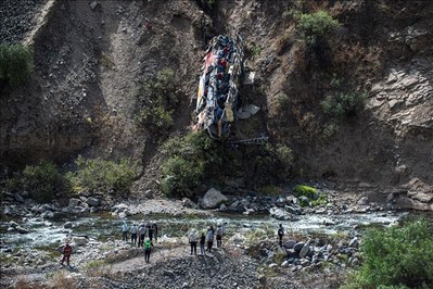 Algeria: Xe buýt rơi xuống khe núi khiến ít nhất 10 người thiệt mạng