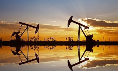 Tin tức giá xăng dầu hôm nay 25/2: Cập nhật giá xăng dầu trong nước, quốc tế