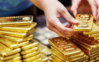 Diễn biến giá vàng tuần qua: Giá vàng trượt khỏi mốc 67 triệu đồng