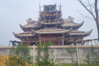 Hà Tĩnh: Tạm đình chỉ công trình khu lăng mộ 'khủng' được xây dựng với nhiều sai phạm