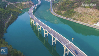 Trung Quốc: Kỳ quan xa lộ giữa dòng sông nối Thượng Hải và Thành Đô