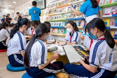 TP.HCM: Khánh thành Thư viện Container số 10 tại trường THCS Doi Lầu