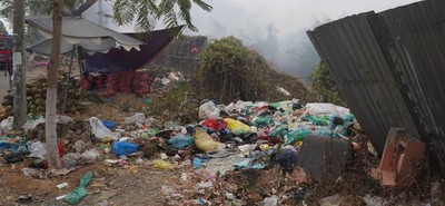 Đồng Nai: Cháy lớn từ rác sinh hoạt người dân đổ trộm