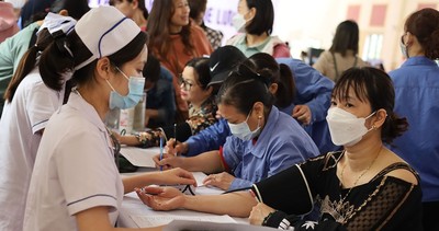 Hà Nam: 800 người lao động tại các khu công nghiệp được khám sức khoẻ miễn phí