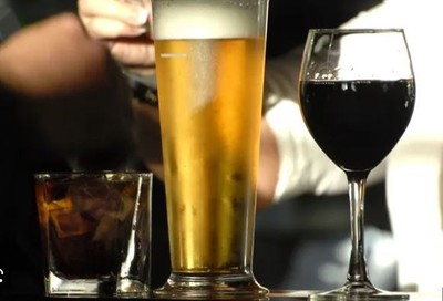 Hơn 75% số ca tử vong liên quan tới rượu bia tại Australia là nam giới