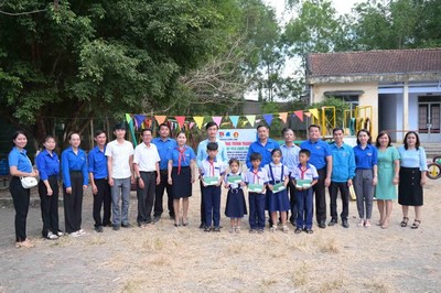 Khánh Hoà: Khánh thành công trình Khu vui chơi cho thiếu nhi tại Trường TH Suối Tân