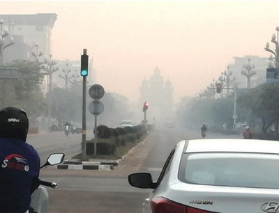 Ô nhiễm không khí khiến nhiều trường học tại Lào phải đóng cửa