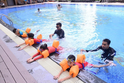 Quảng Trị: Dạy bơi, kỹ năng an toàn trong môi trường nước cho trẻ em