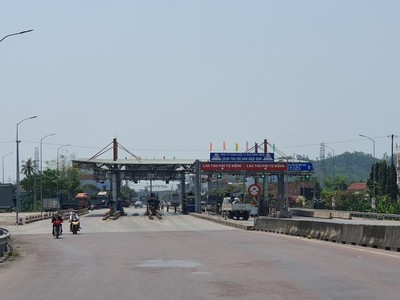 Kiến nghị dừng thu phí BOT Nam Bình Định do đường hỏng