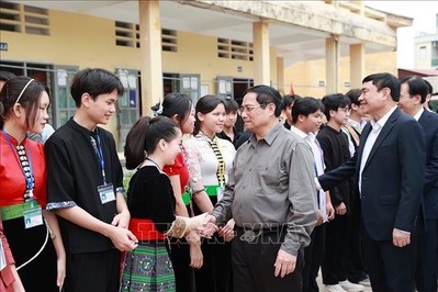 Thủ tướng Chính phủ Phạm Minh Chính thăm, làm việc tại Điện Biên