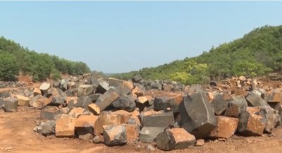 Bình Phước: Tình trạng khai thác đá trái phép ở xã Đường 10 diễn ra phức tạp