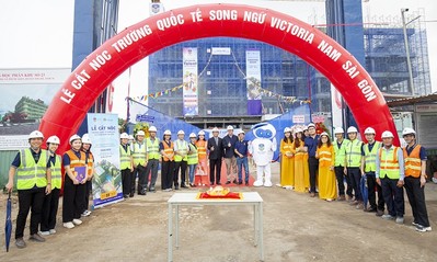 Lễ cất nóc Trường Quốc tế Song Ngữ Victoria Nam Sài Gòn