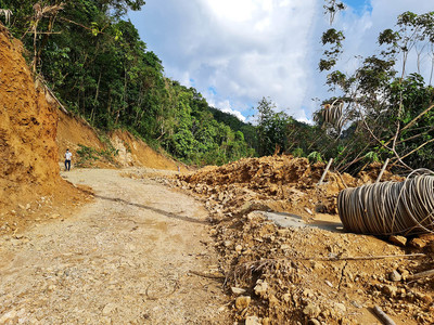Quảng Ngãi: Phá rừng phòng hộ để làm thủy điện