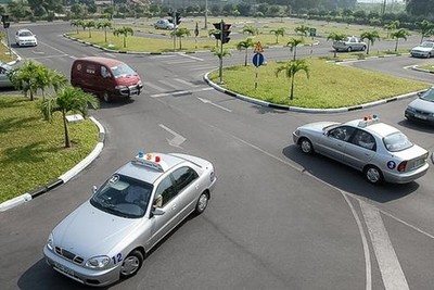 Cục Đường bộ nói gì về hạn chế của thiết bị giám sát học lái xe?