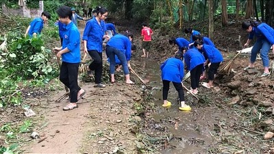 Lào Cai: Thanh niên Bảo Yên - vì sự trong lành của dòng suối bản em