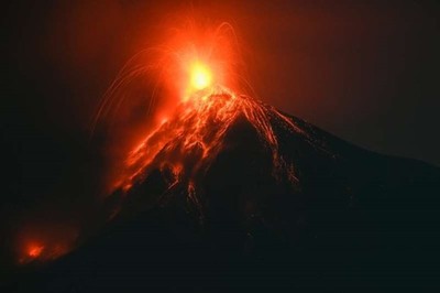 Guatemala: Sơ tán gấp người dân do núi lửa Fuego phun trào dữ dội