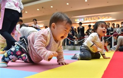 Tỷ lệ dân số trẻ em ở Nhật Bản giảm xuống mức thấp kỷ lục