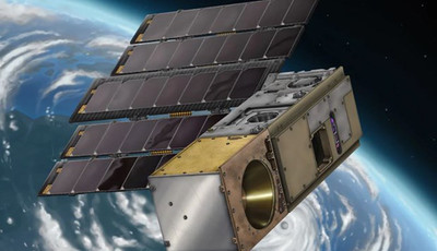 NASA phóng thành công 2 vệ tinh theo dõi bão hằng giờ