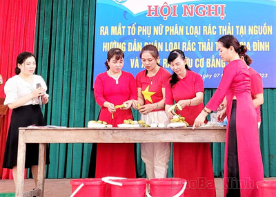 Hội LHPN Từ Sơn (Bắc Ninh) ra mắt mô hình phân loại rác