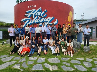 Đoàn nhà báo Hà Nội tác nghiệp thực tế tại KCN Nam Cầu Kiền, Hải Phòng