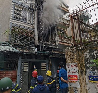 Hà Nội: Cháy lớn ở Hà Đông khiến 3 người tử vong