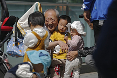 Trung Quốc tạo môi trường thân thiện nhằm tăng tỷ lệ sinh