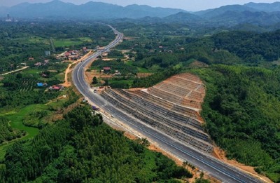 Đề xuất đầu tư dự án nâng cấp Quốc lộ 4A qua địa phận tỉnh Cao Bằng