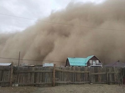 Bão cát và bão tuyết gây ảnh hưởng nghiêm trọng tới Mông Cổ