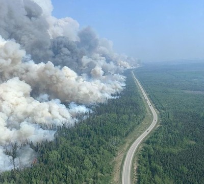 Hơn 90 vụ cháy rừng xảy ra trong vòng 1 tuần tại Canada