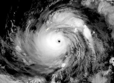 Siêu bão Mawar đã mạnh lên cấp 5 - cấp cao nhất trên thang cảnh báo bão quốc tế