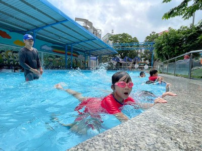 Phú Thọ: Phong trào "Mùa hè an toàn cùng trẻ em tập bơi" năm 2023
