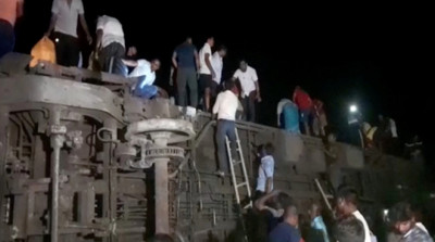 Ấn Độ: Tai nạn đường sắt kinh hoàng khiến hơn 1000 người thương vong