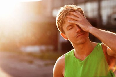 Tại sao nắng nóng lại gây đau đầu?