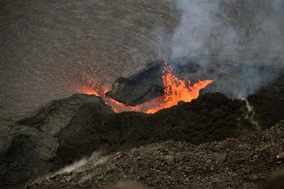 Mỹ: Núi lửa Kilauea ở Hawaii phun trào có mức độ khí SO2 gây quan ngại