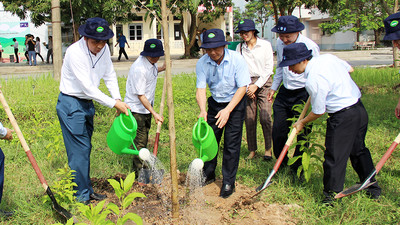 Bắc Giang: Trồng cây xanh hưởng ứng ngày Quốc tế sa mạc hóa và hạn hán năm 2023