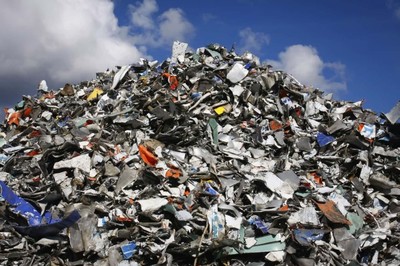 Châu Á là nơi tạo ra nhiều rác thải điện tử nhất