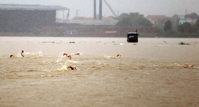 Quảng Ninh: Một học sinh lớp 12 tử vong khi tham gia giải bơi