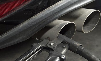 Đức buộc các hãng cài đặt phần mềm khí thải trái phép vào ô tô phải bồi thường