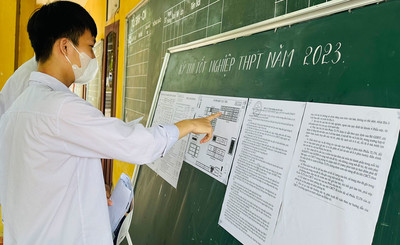 Hơn 20 nghìn thí sinh Bắc Giang dự thi môn đầu tiên của kỳ thi tốt nghiệp THPT