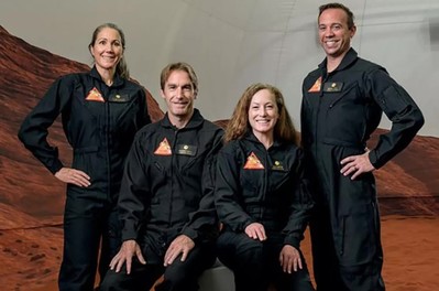 NASA: Nhóm 4 người bắt đầu thử nghiệm "sống trên sao Hỏa"