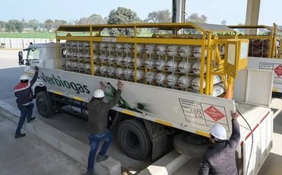 Ấn Độ: Nhà máy tạo khí biogas từ rơm
