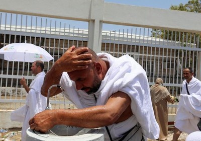 Hành hương dưới nắng nóng 48 độ C, hơn 4.000 tín đồ Saudi Arabia nhập viện