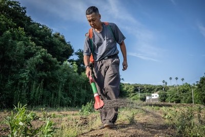Vật giá leo thang, Nhật Bản khuyến khích dùng phân bón từ chất thải con người