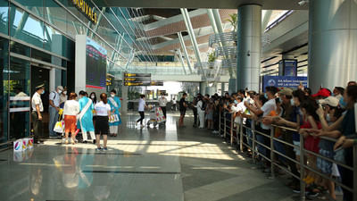 Công nhân vệ sinh giấu iPhone của hành khách ở sân bay quốc tế Đà Nẵng