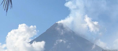 Philippines: Cảnh báo gia tăng hoạt động địa chấn do núi lửa Mayo phun trào