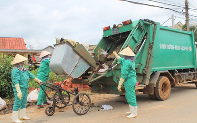 Thị xã Kinh Môn đề nghị hỗ trợ kinh phí xử lý rác cho 4 phường