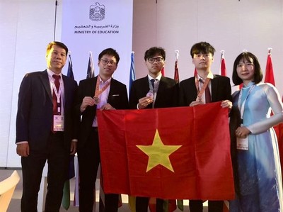 Học sinh Việt Nam giành 3 huy chương tại cuộc thi Olympic Sinh học quốc tế 2023