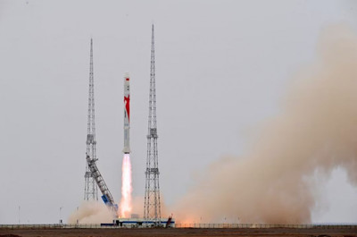 Trung Quốc là nước đầu tiên trên thế giới phóng thành công tên lửa methane lỏng